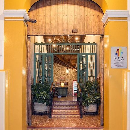 Hotel La Posada Del Doctor León Екстериор снимка