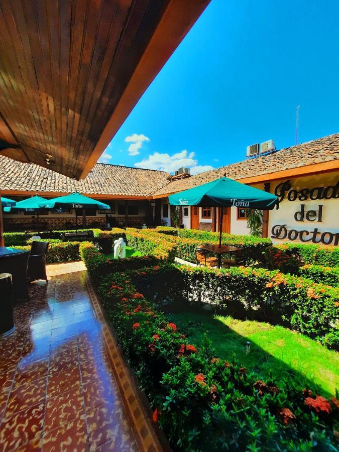 Hotel La Posada Del Doctor León Екстериор снимка