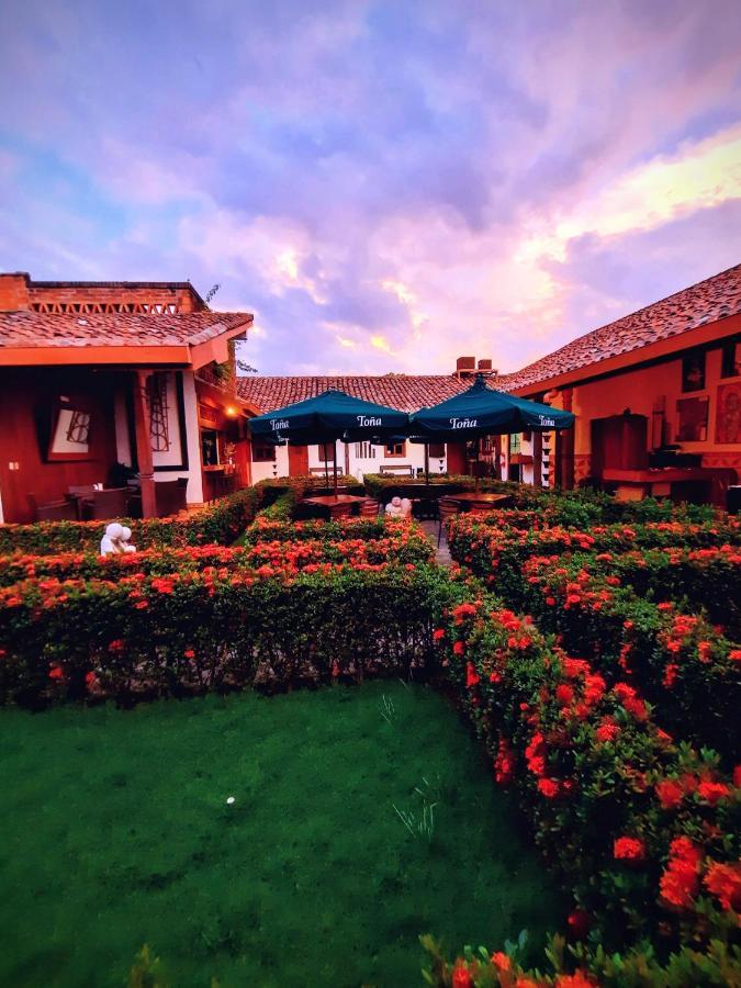 Hotel La Posada Del Doctor León Екстериор снимка