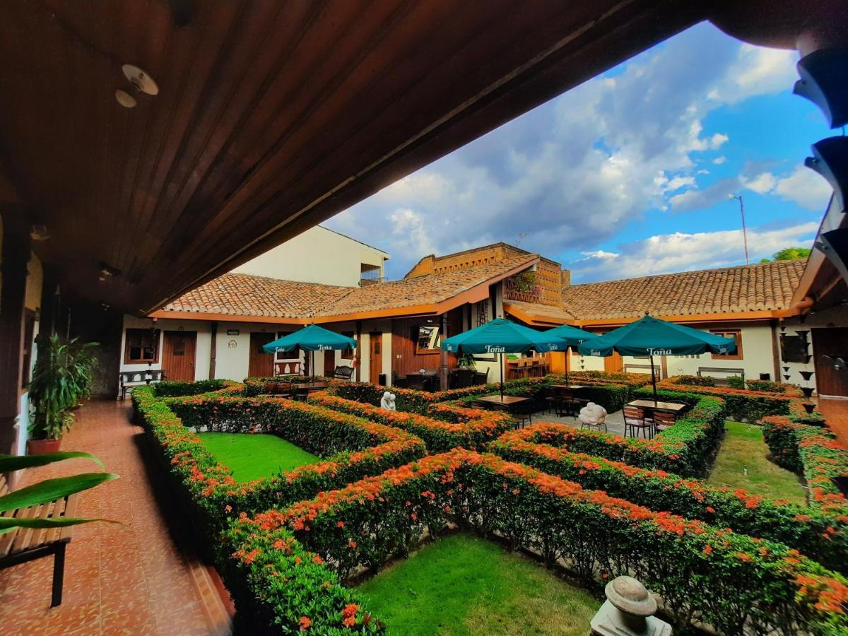 Hotel La Posada Del Doctor León Екстериор снимка