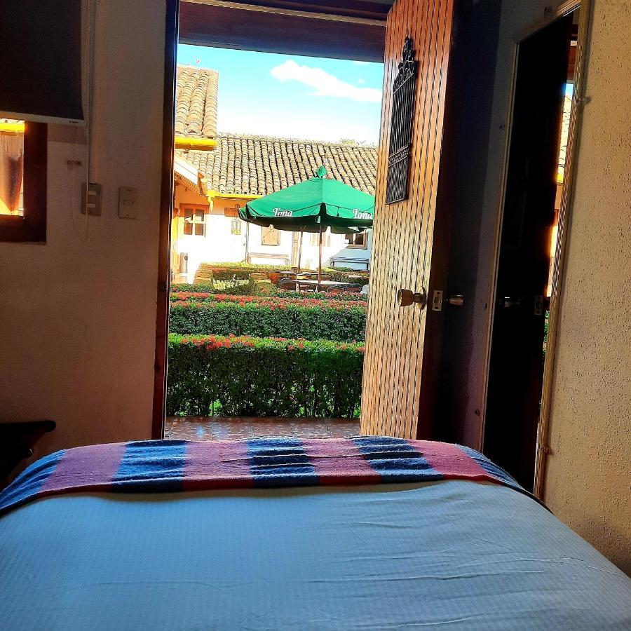 Hotel La Posada Del Doctor León Екстериор снимка