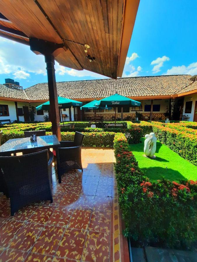 Hotel La Posada Del Doctor León Екстериор снимка