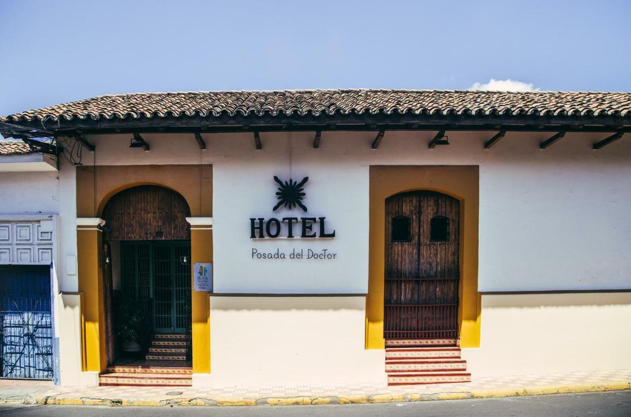 Hotel La Posada Del Doctor León Екстериор снимка